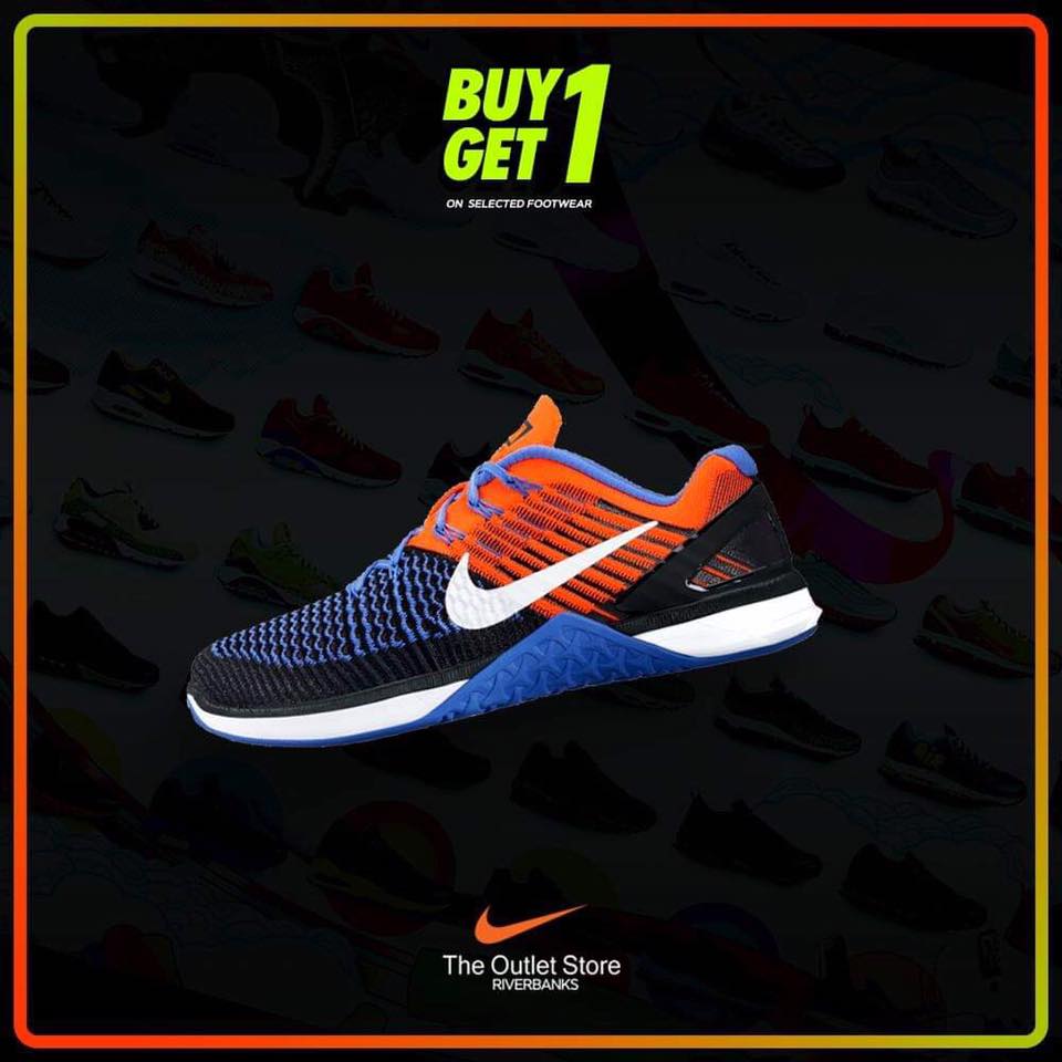 Last Day Today: Buy 1 Take 1 Nike Shoes | Manila On Sale